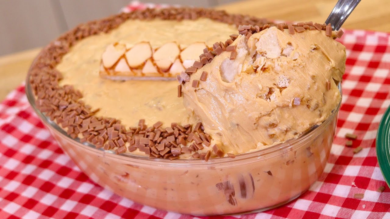PAVÊ FOLHADO DE DOCE DE LEITE COM NOZES PARA O NATAL | PAVÊ DE NOZES DE NATAL